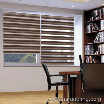 Blackout zebra fabric for roller blind